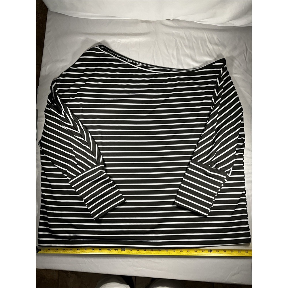 Shein Women's Black and White Striped Shirt Size 4X